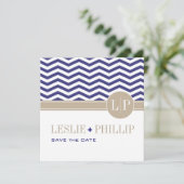 Chic Chevron Monogram Save the Date | marineblauw (Staand voorkant)