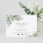 Chic Dusty Blue Botanical Mariage Repas Carte RSVP (Debout devant)