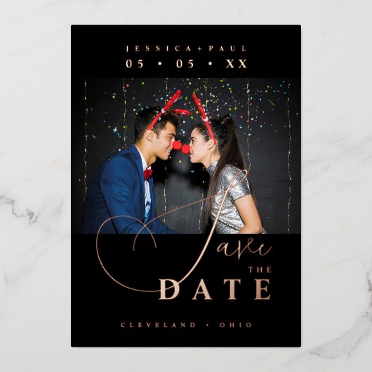 Chic Exquisite Script Photo Christmas Rose Gold Folie Uitnodiging (Voorkant)