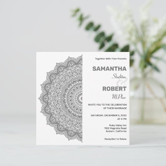 Chic Faire-part de mariage Mandala noir et blanc (Debout devant)