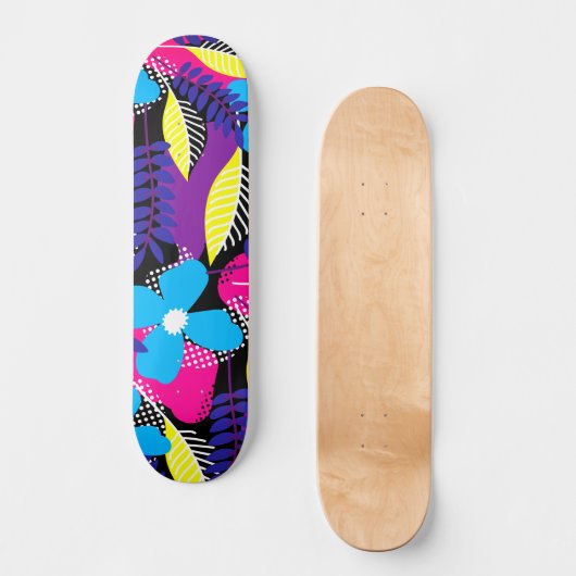 Chic Floral & Dot Pattern met Bladeren Skateboard (Voorkant)