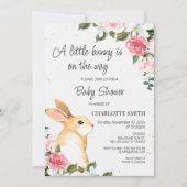 Chic Floral Little Bunny Baby shower Invitation Kaart (Voorkant)