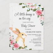 Chic Floral Petit Lapin Baby shower Invitation (Devant / Derrière)