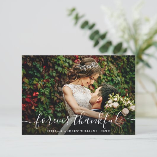 Chic Forever Thankful Script Merci Carte photo (Debout devant)