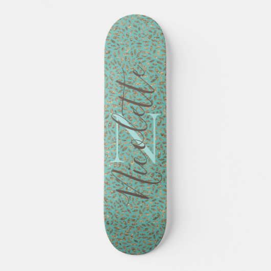 Chic Glittery Feathers Monogramme Skateboard (Recto)