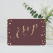 Chic Gold Confetti Love Burgundy Wedding RSVP (Staand voorkant)