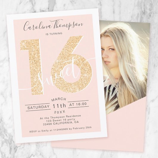 Chic gold glitter script zwart Sweet 16 foto Kaart