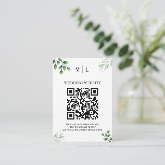 Chic Green QR Code Enclôture Invitation (Debout devant)