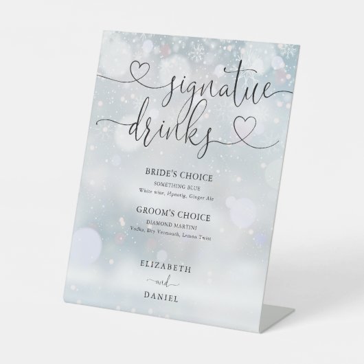 Chic Heart Script Winter Bruiloft Signature Dranke Reclamebord Met Voetstuk (Voorkant)