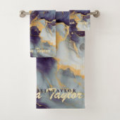 Chic Marble Gold Gris violet Agate serviette de ba (En situation)