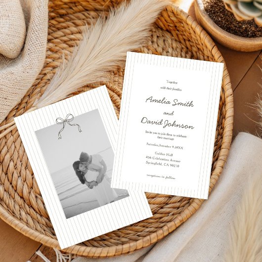 Chic Minimalist Stripe Green Wedding Invitation  Kaart