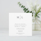 Chic Monogram Branch Rehearer Dîner Invitation (Debout devant)