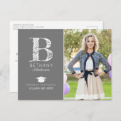 Chic Monogram Foto Afstuderen Party Aankondiging Briefkaart (Voorkant / Achterkant)