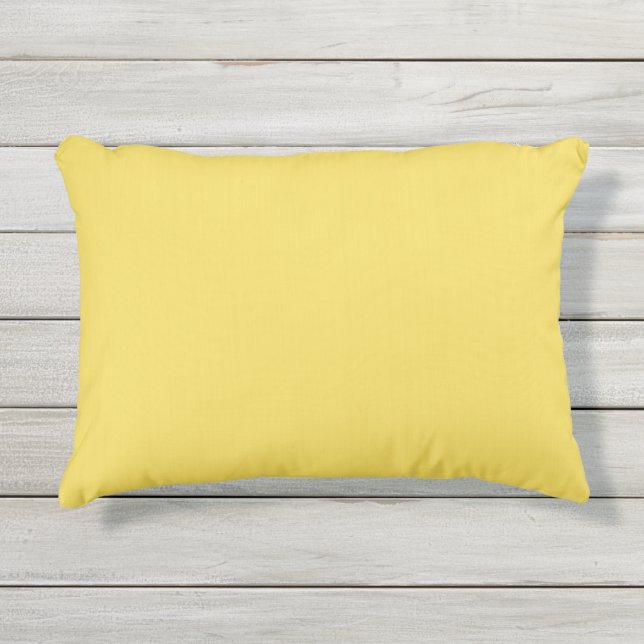 CHIC OUTDEUR PILLOW_ BOTER GEEL SOLIDE BUITENKUSSEN (Voorkant)