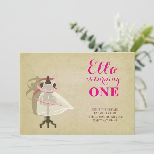 Chic Princess Invitations d'anniversaire (Debout devant)