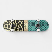 Chic Quatrefoil Giraffe Print Skateboard (Horizontaal)