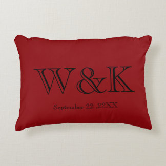 Chic red black monogram wedding keepsake  accent kussen