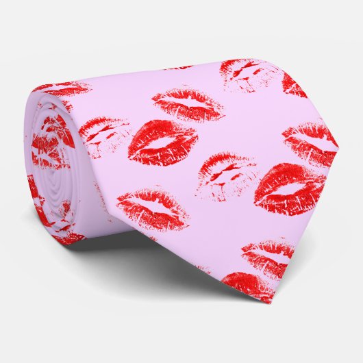 Chic Red Lip Imprimer Cravate sur lavender Arrière (Roulé)