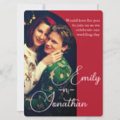 Chic Romantic Deep Red Split Photo QR Wedding Kaart (Voorkant)