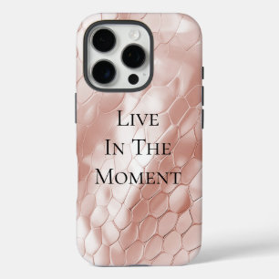 Chic Roos Blush Pink Snake Animal Print iPhone 16 Pro Hoesje