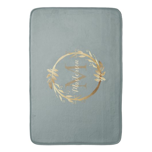 Chic Sage Green Gold Monogram Eucalyptus Wreate Badmat (Voorkant Verticaal)