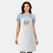 Chic Sage Green Script Naam Monogram Schort (Gedragen)
