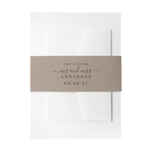 Chic Script Future Mr Mrs Taupe Trouwkaart Uitnodigingen Wikkel