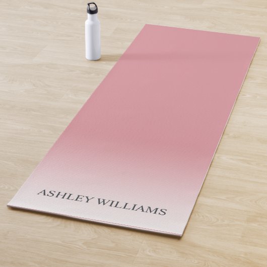 Chic Script Monogram Dusty Roos Pink Ombre Yogamat (In situ)