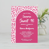 Chic Sweet 16 Luipaard Print Verjaardag Zilver Folie Uitnodiging (Staand Voorkant)