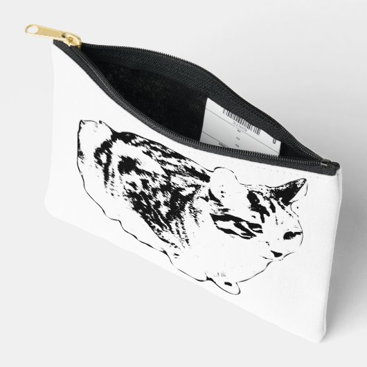 Chic Tabby Lines, Winter Polish Etui (Open)