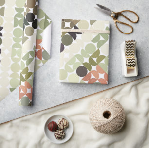 Chic Taupe beige Light Olive Green Circles Patroon Cadeaupapier