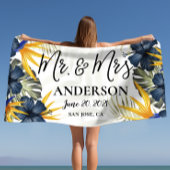 Chic Tropical Personalized Mr. & Mrs Custom Strandlaken