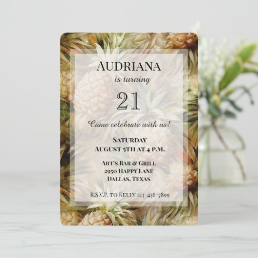 Chic Tropical Pineapple Verjaardag Kaart (Staand voorkant)