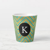 Chic Turquoise Aqua Blue Gold Chevron Monogram Latte Mok (Voorkant)