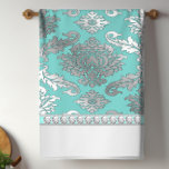 Chic Turquoise Blue Damask Serviettes de cuisine<br><div class="desc">Élégant linge de cuisine bleu turquoise damassé. Ces élégantes serviettes turquoises damassées bleues chic sont parfaites pour tous les jours et font un grand cadeau pour elle!</div>