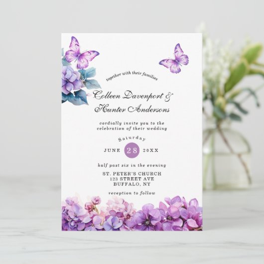 Chic Violet Hydrangea Butterfly Faire-part de mari (Debout devant)