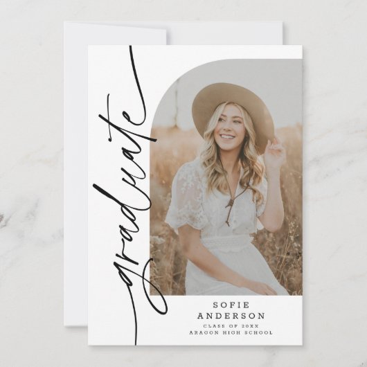 Chic White & Black Script Arch Afstuderen Foto Aankondiging (Voorkant)