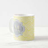 Chic Yellow Art Deco Scallops Grey Monogram Name Koffiemok (Voorkant links)