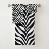 Chic Zebra Stripes Bad Handdoek (Insitu)