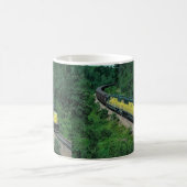 Chicago and Northwestern EMD No. 8028 with ore tra Koffiemok (Center)