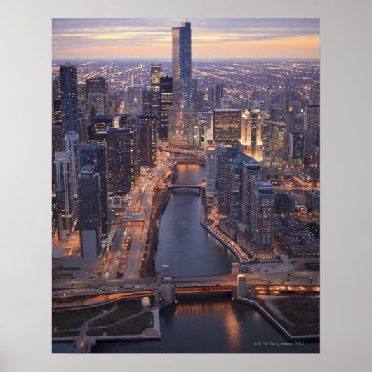 Chicago River en Trump Tower van boven Poster (Voorkant)
