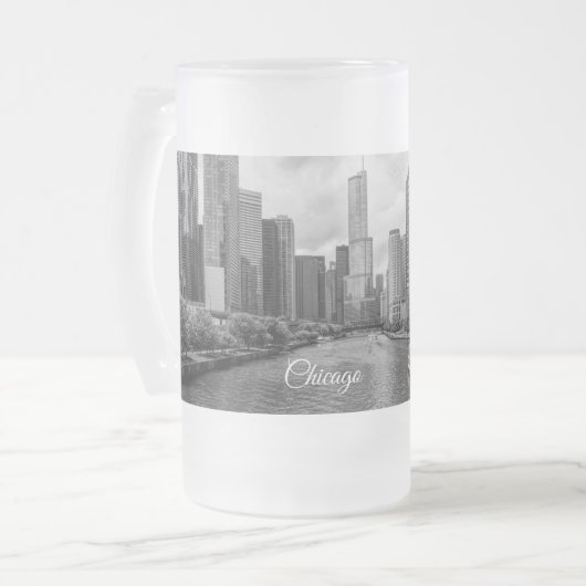 Chicago River Trump Tower Grayscale Frosted Mok (Voorkant links)