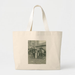 Chicago Rodeo, 1929. Grote Tote Bag