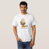 Chichen eierkop met gekookt ei en leuke slogan t-shirt (Voorkant volledig)