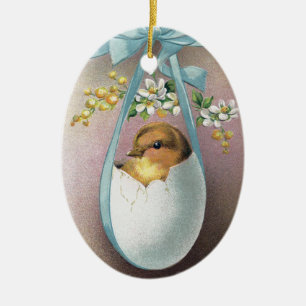 Chick in Dangling Eggshell  Pasen Keramisch Ornament