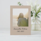 Chickadee Invitation du service Memorial (Debout devant)