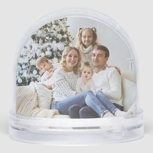 Chickadee op Pine Spring Kerstgezin Sneeuwbol (Achterkant)