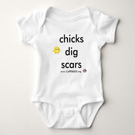 Chicks Dig Scars CAPPSKIDS Romper (Voorkant)