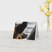 CHIEN CHANTEUR ***JOLIE ANNIVERSAIRE*** CARTE (Fleur jaune)