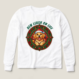 Chien de dessin animé avec chapeau de Père Noël fe